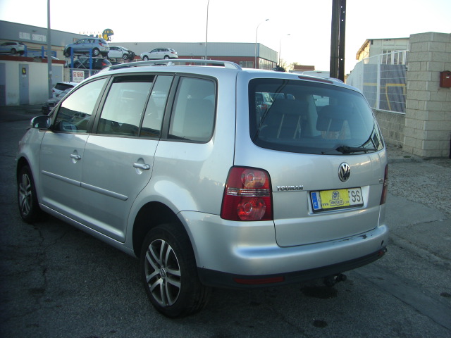 VOLKSWAGEN TOURAN 1.9 TDI 105CV 7 PLAZAS