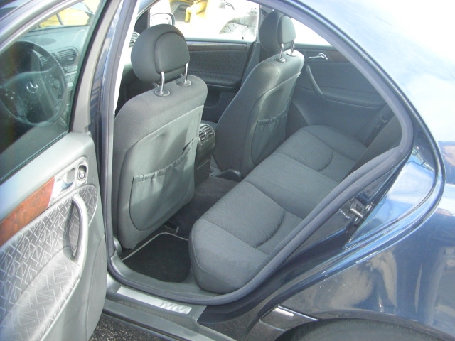 MERCEDES BENZ C-220 CDI 2.2 143CV AUTOMATICO