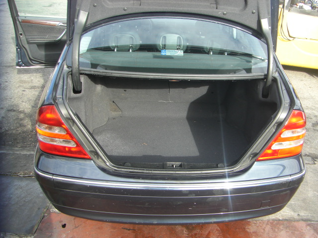 MERCEDES BENZ C-220 CDI 2.2 143CV AUTOMATICO