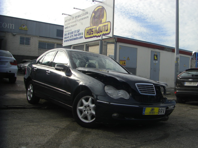 MERCEDES BENZ C-220 CDI 2.2 143CV AUTOMATICO