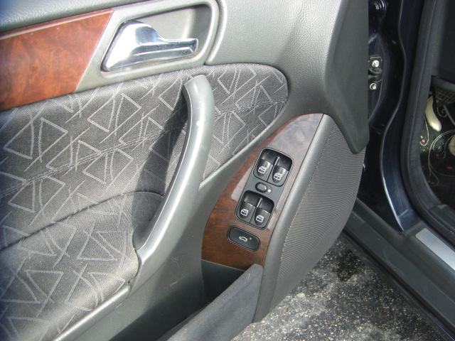 MERCEDES BENZ C-220 CDI 2.2 143CV AUTOMATICO