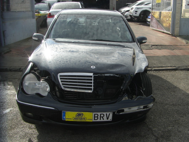 MERCEDES BENZ C-220 CDI 2.2 143CV AUTOMATICO