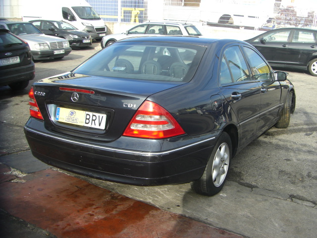 MERCEDES BENZ C-220 CDI 2.2 143CV AUTOMATICO