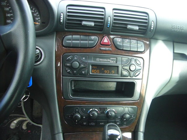 MERCEDES BENZ C-220 CDI 2.2 143CV AUTOMATICO