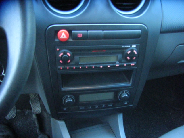 SEAT IBIZA 1.2 I GASOLINA 70CV