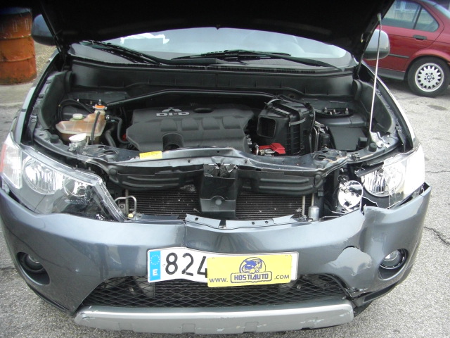 MITSUBISHI OUTLANDER 2.0 DID 140CV 4X4 7 PLAZAS