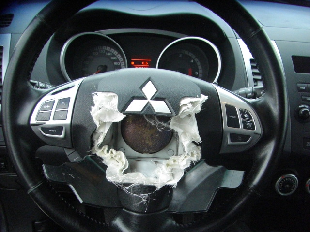 MITSUBISHI OUTLANDER 2.0 DID 140CV 4X4 7 PLAZAS