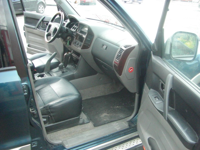 MITSUBISHI MONTERO V60 3.5 GASOLINA 203CV AUTOMATICO 4X4