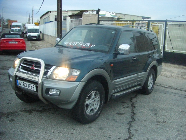 MITSUBISHI MONTERO V60 3.5 GASOLINA 203CV AUTOMATICO 4X4