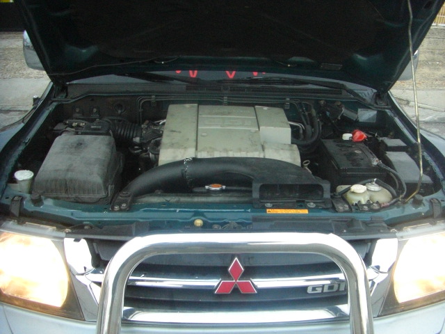 MITSUBISHI MONTERO V60 3.5 GASOLINA 203CV AUTOMATICO 4X4