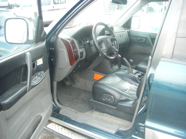 MITSUBISHI MONTERO V60 3.5 GASOLINA 203CV AUTOMATICO 4X4