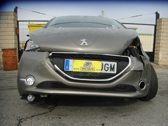 PEUGEOT 208 1.4 HDI 68CV