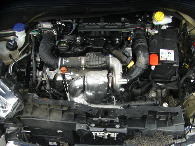 PEUGEOT 208 1.4 HDI 68CV