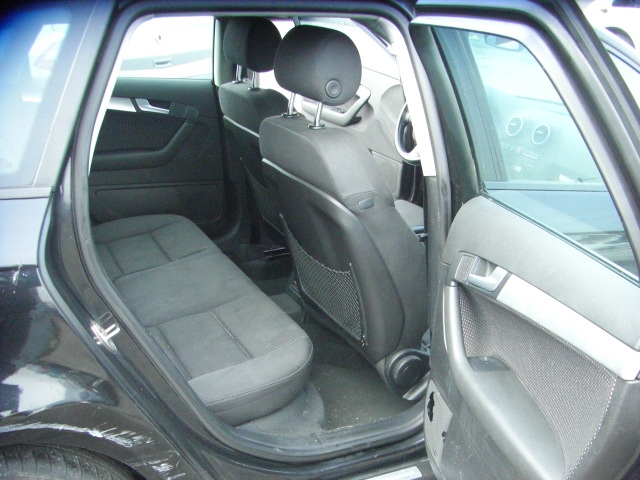 AUDI A-3 2.0 TDI 140CV AUTOMATICO