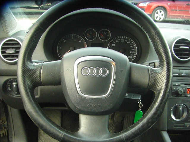 AUDI A-3 2.0 TDI 140CV AUTOMATICO