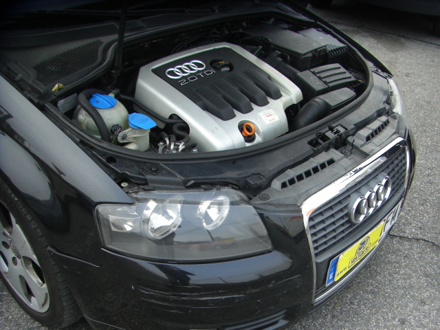 AUDI A-3 2.0 TDI 140CV AUTOMATICO