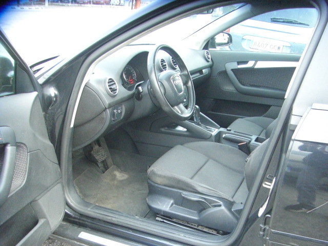 AUDI A-3 2.0 TDI 140CV AUTOMATICO