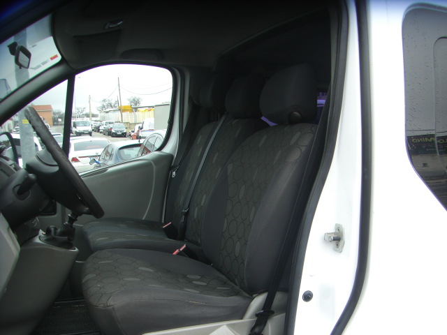 OPEL VIVARO 2.0 CDTI 115CV 9 PLAZAS