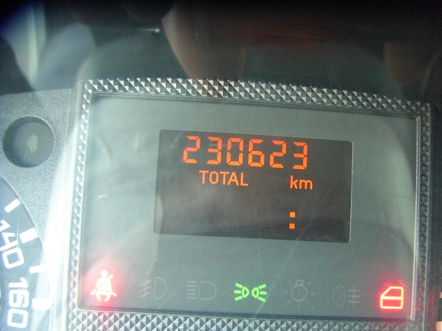 IVECO 35S14 2.3 D 136CV FURGON