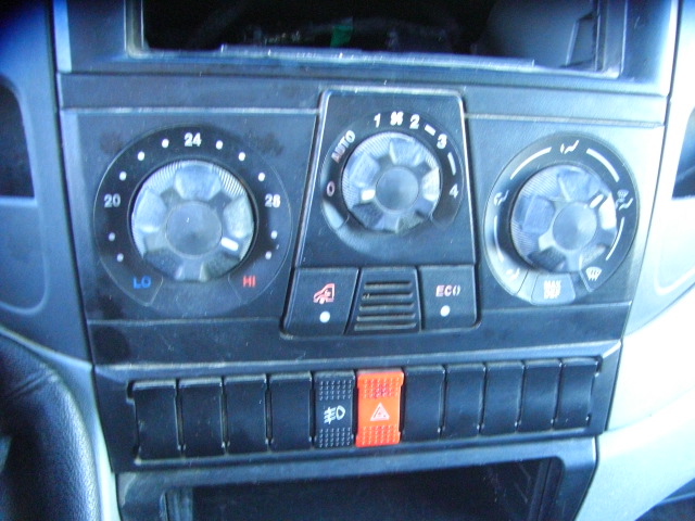 IVECO 35S14 2.3 D 136CV FURGON