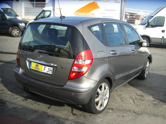 MERCEDES BANZ CLASE A 180 CDI AUTOMATICO