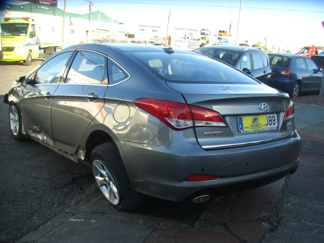 HYNDAI I-40 D 1.7 BLUE DRIVE 136CV