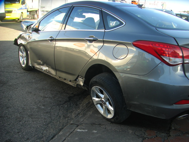 HYNDAI I-40 D 1.7 BLUE DRIVE 136CV