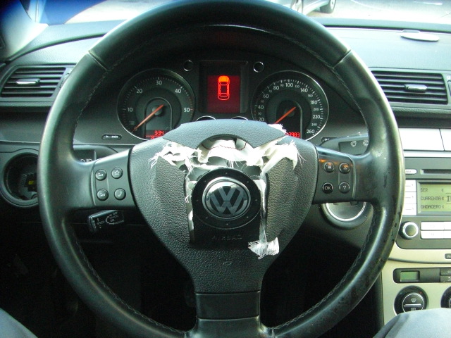 VOLKSWAGEN PASSAT 2.0 TDI 140CV