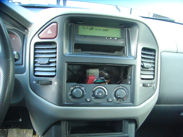 MITSUBISHI MONTERO 3.2 DI-D 165CV 4X4 7 PLAZAS