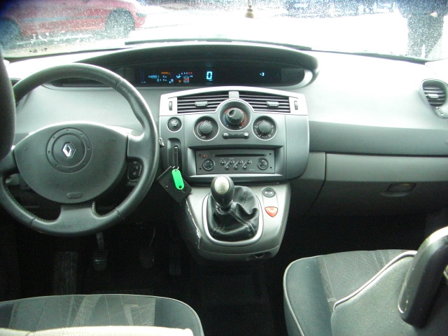 RENAULT MEGANE SCENIC 1.9 DCI 120CV