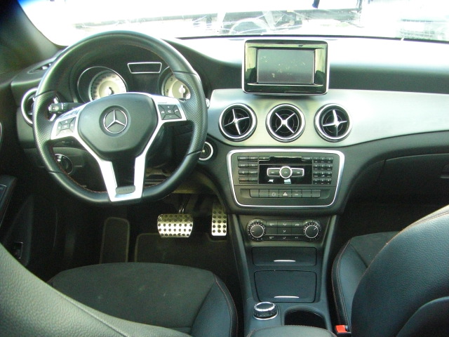 MERCEDES BENZ CLA 2.2 CDI 170CV AMG