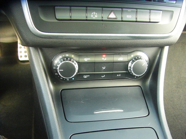 MERCEDES BENZ CLA 2.2 CDI 170CV AMG