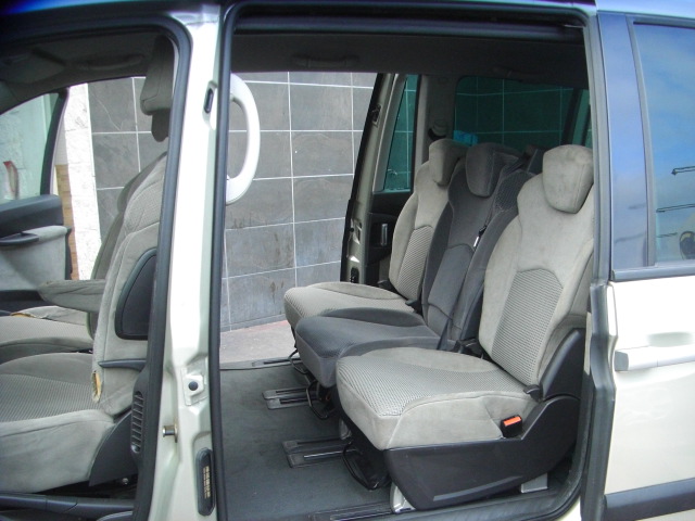 PEUGEOT 807 2.2 HDI 130CV