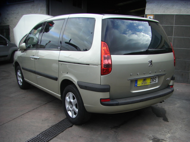 PEUGEOT 807 2.2 HDI 130CV