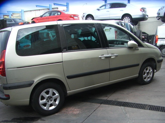 PEUGEOT 807 2.2 HDI 130CV