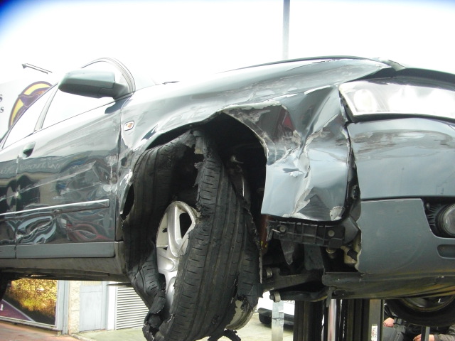 AUDI A-4 2.5 TDI 180CV QUATTRO