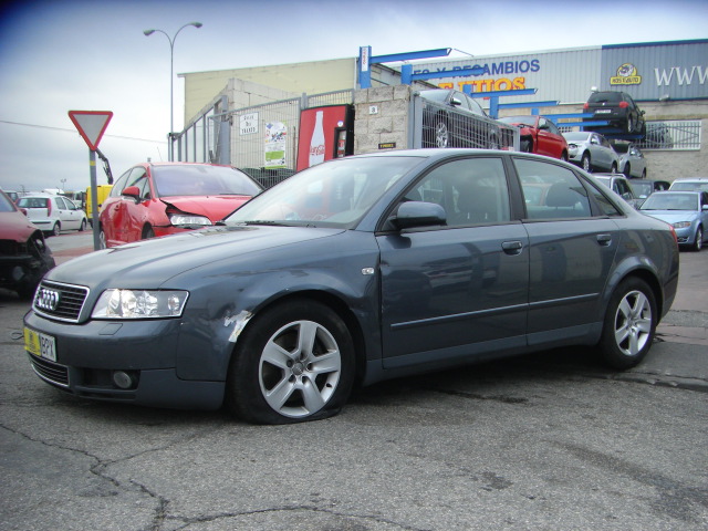 AUDI A-4 2.5 TDI 180CV QUATTRO