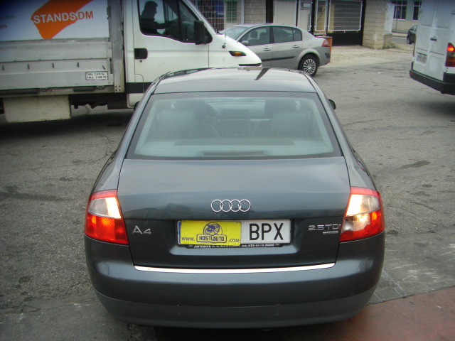 AUDI A-4 2.5 TDI 180CV QUATTRO