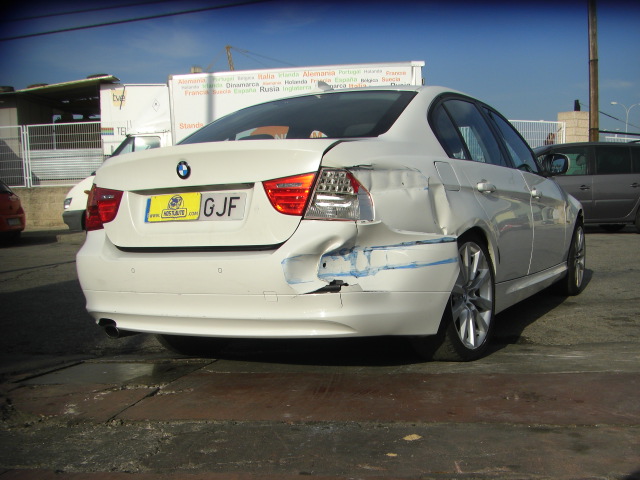 BMW 320 D AUTOMATICO 