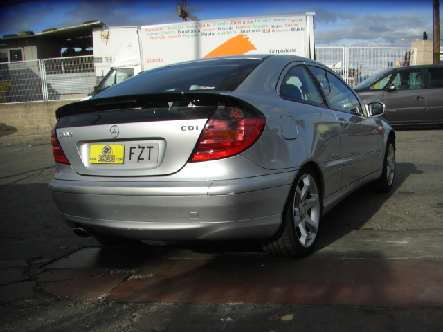 MERCEDES SPORTCOUPE 200 CDI