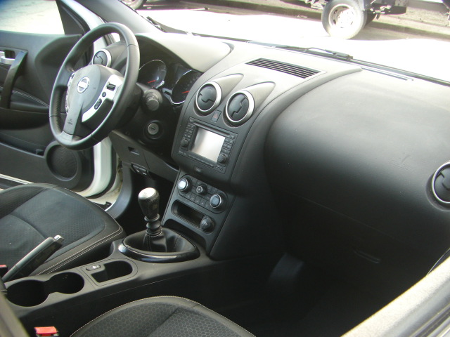 NISSAN QASHQAI 1.5 CDI 4x2