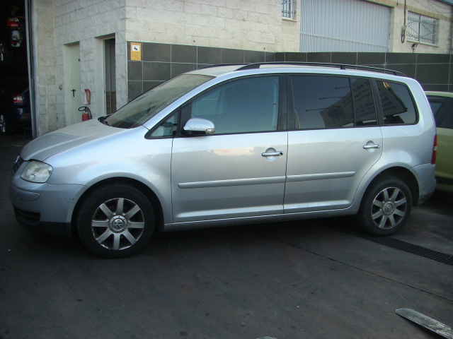 TOURAN 1.9 TDI 7 PLAZAS