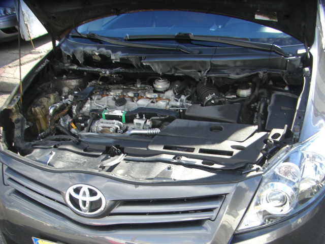 TOYOTA AURIS TS 2.0D4D 126CV