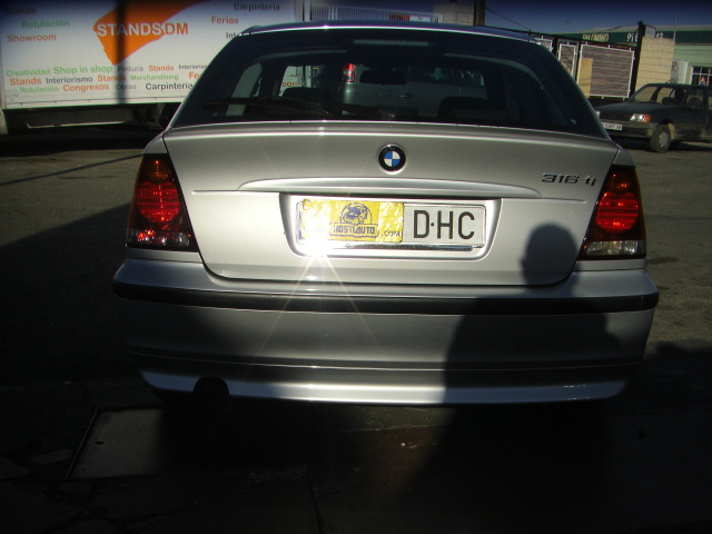 BMW 316i COMPAT