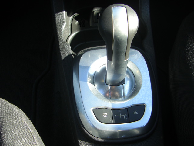 OPEL CORSA 1.2i 85CV AUTO