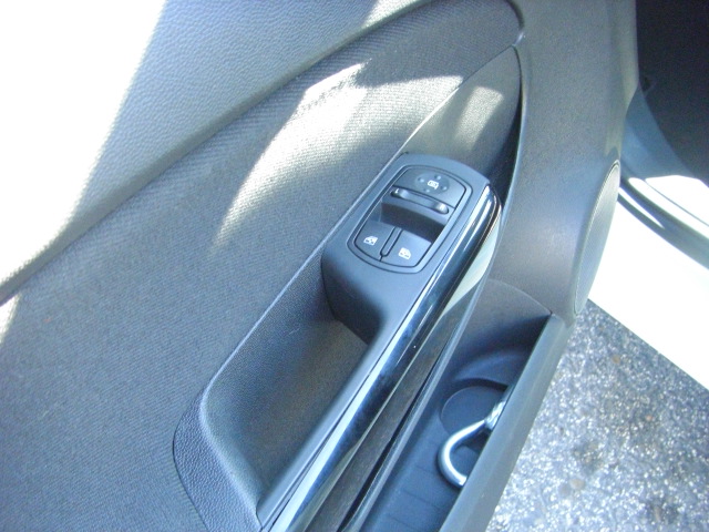 OPEL CORSA 1.2i 85CV AUTO