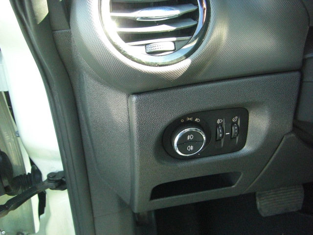 OPEL CORSA 1.2i 85CV AUTO