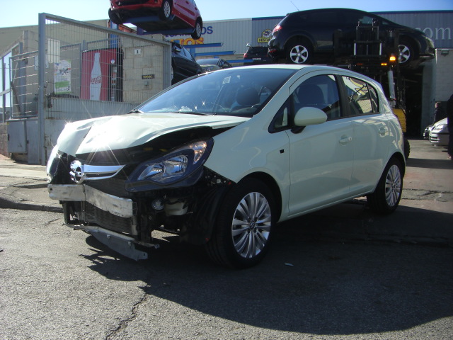 OPEL CORSA 1.2i 85CV AUTO
