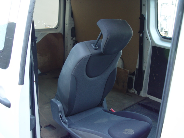 vista interior asientos traseros