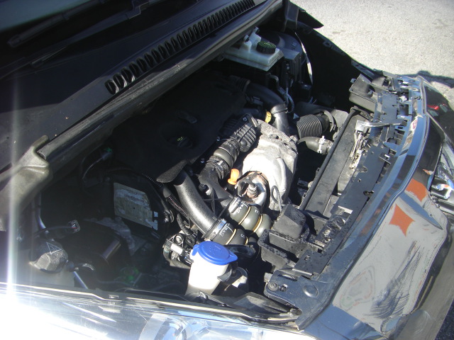 PEUGEOT 5008 1.6 HDI 7 PLAZAS